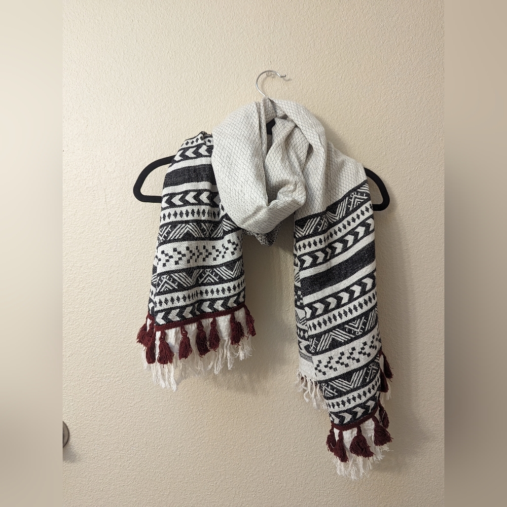 Primark Woven Scarf with Chevron Designs